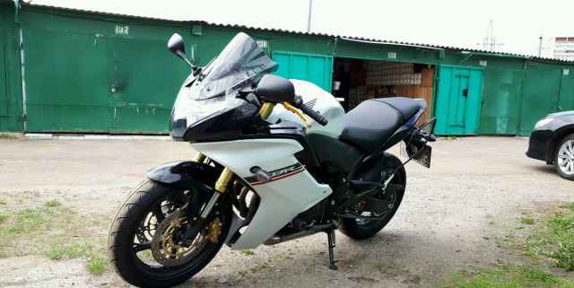 Мотоцикл Хонда CBR600FA Мотоцикл Хонда CBR600FA