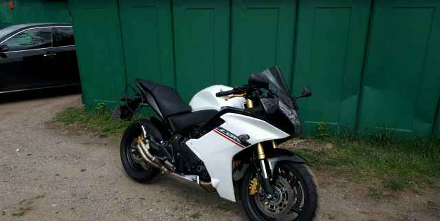 Мотоцикл Хонда CBR600FA Мотоцикл Хонда CBR600FA