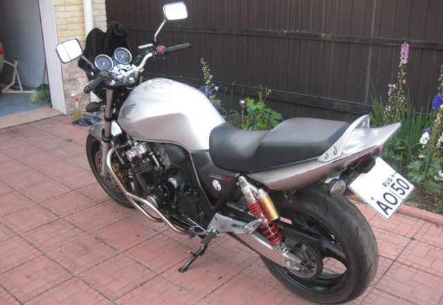 Хонда CB 400 SF6 Хонда CB 400 SF6