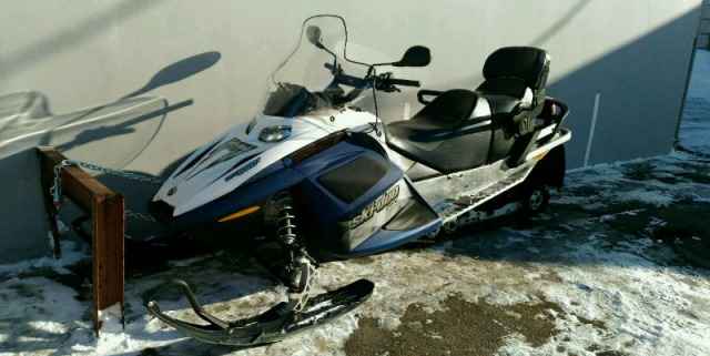 Снегоход BRP Ski-doo GTX 550f Снегоход BRP Ski-doo GTX 550f