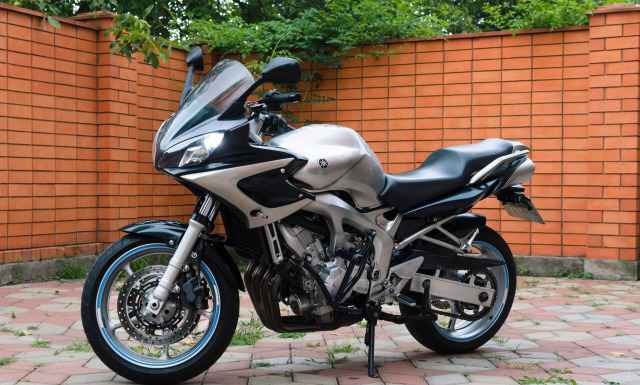 Ямаха FZ6-С Ямаха FZ6-С