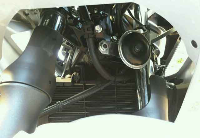 Мотоцикл Ямаха XJ6-SA (XJ6SA ) Диверсия ABS Мотоцикл Ямаха XJ6-SA (XJ6SA ) Диверсия ABS