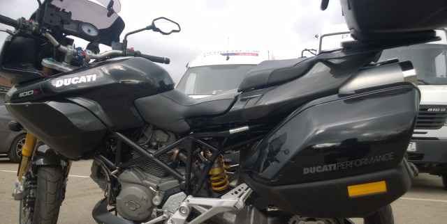 Дукати Мультистрада 1100S Дукати Мультистрада 1100S
