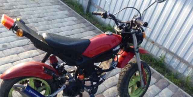 Suzuki Стрит Мэджик Suzuki Стрит Мэджик