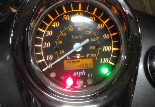 Продам Suzuki C50 Boulevard VL800 2008 г.в Продам Suzuki C50 Boulevard VL800 2008 г.в