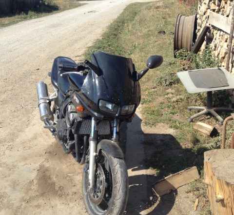 Продам Ямаха fz400 Продам Ямаха fz400