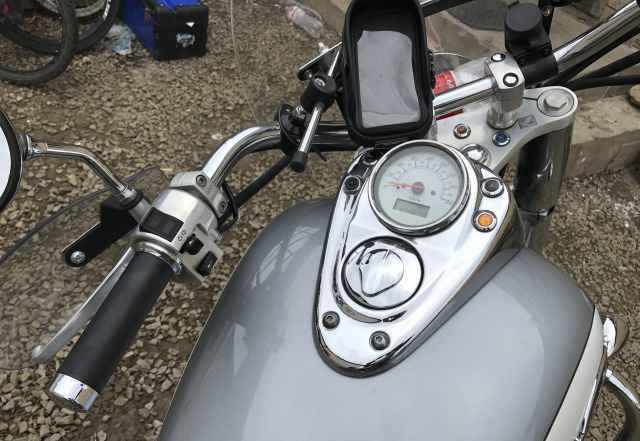 Хонда Шадов VT400 2001 Хонда Шадов VT400 2001