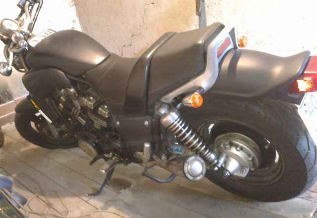 Ямаха V-MAX 1200 Ямаха V-MAX 1200
