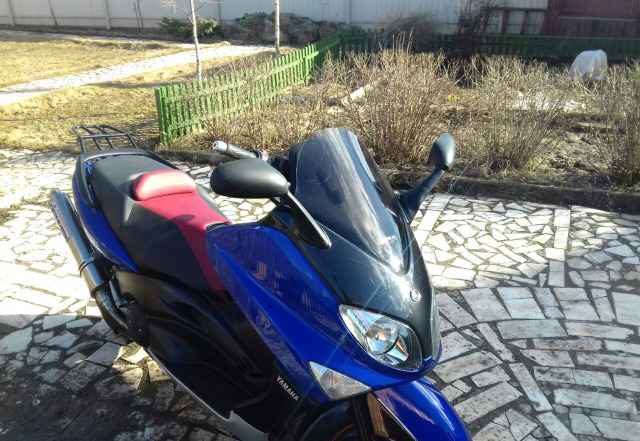 Продаю Ямаха T-MAX 500 в Москве Продаю Ямаха T-MAX 500 в Москве