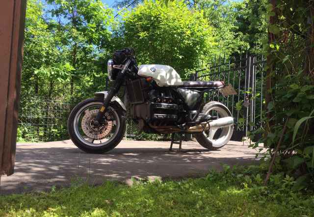 БМВ k1100rs cafe Рейсер БМВ k1100rs cafe Рейсер