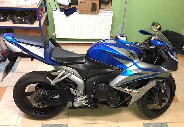 Хонда cbr600rr 2008 Хонда cbr600rr 2008