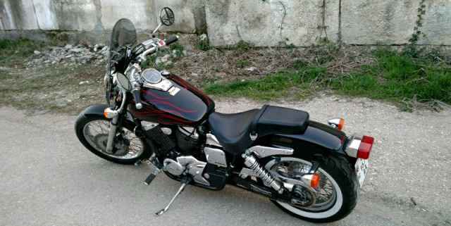 Хонда Шадов спирит vt750 DC Хонда Шадов спирит vt750 DC