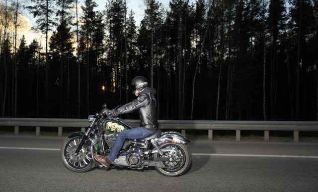 Харлей-Дэвидсон FXD Dyna SuperGlide 103" Харлей-Дэвидсон FXD Dyna SuperGlide 103"