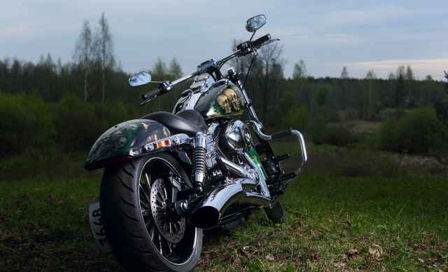 Харлей-Дэвидсон FXD Dyna SuperGlide 103" Харлей-Дэвидсон FXD Dyna SuperGlide 103"