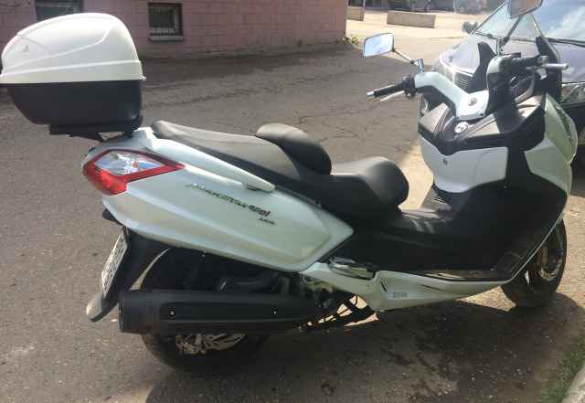 Продаю максискутер SYM400 c абс Продаю максискутер SYM400 c абс