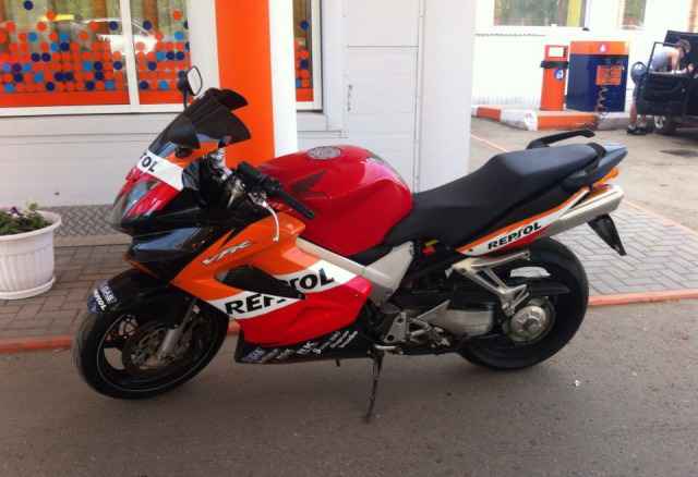 Продам Хонда vfr 800 Продам Хонда vfr 800