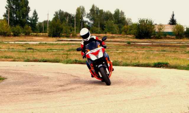 Продам Хонда vfr 800 Продам Хонда vfr 800
