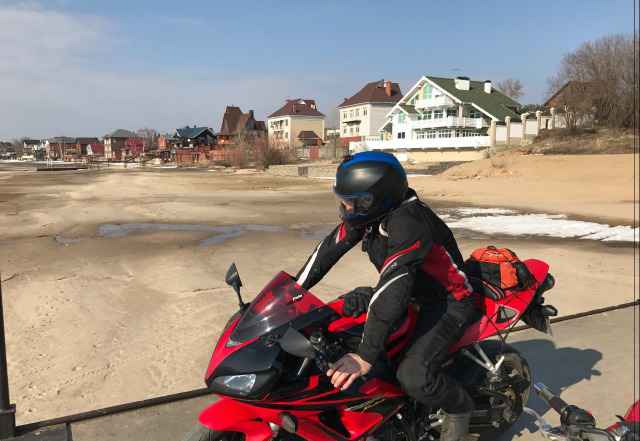 Хонда CBR1000RR 2006 Хонда CBR1000RR 2006