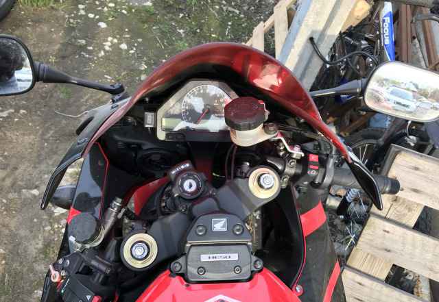 Хонда CBR1000RR 2006 Хонда CBR1000RR 2006