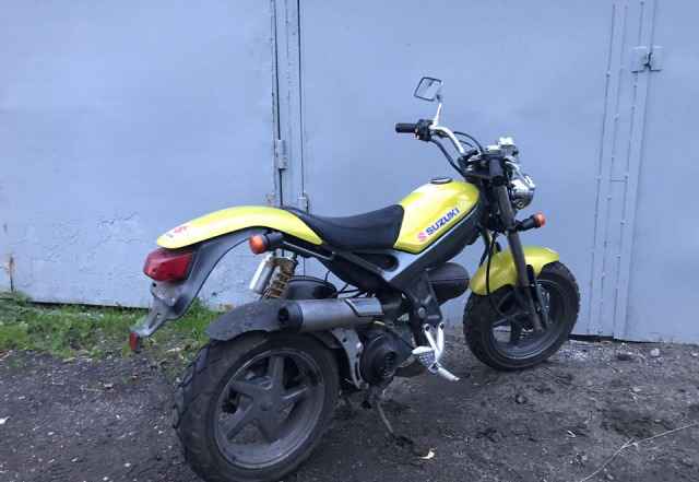 Suzuki Стрит Мэджик 50cc Suzuki Стрит Мэджик 50cc