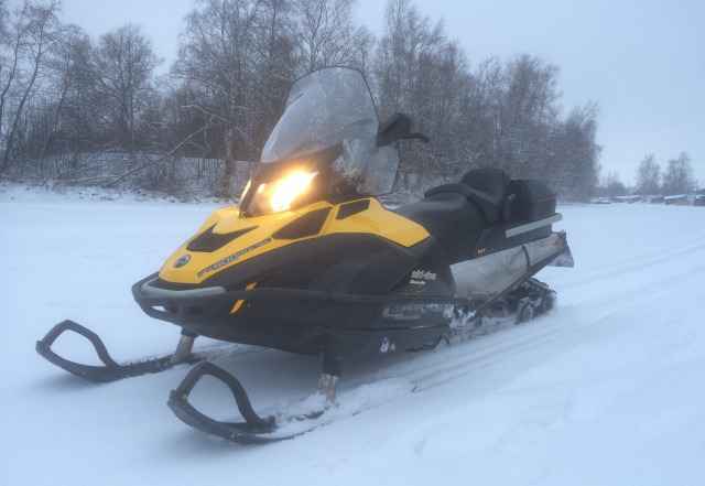 Снегоход BRP Скандик 600 WT E-TEC Снегоход BRP Скандик 600 WT E-TEC