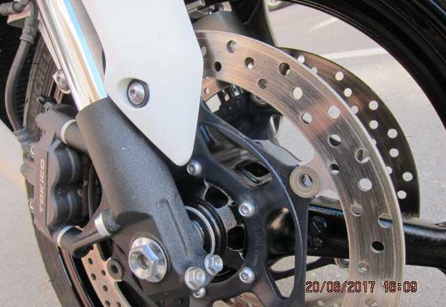 Хонда сбр 1000 rr 2008 г.в. 14 000 км Хонда сбр 1000 rr 2008 г.в. 14 000 км