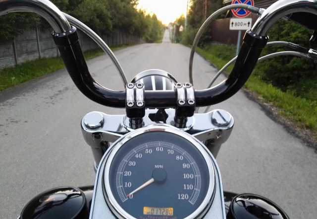 Харлей-Дэвидсон Softail 2004 г Харлей-Дэвидсон Softail 2004 г