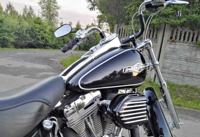Харлей-Дэвидсон Softail 2004 г Харлей-Дэвидсон Softail 2004 г