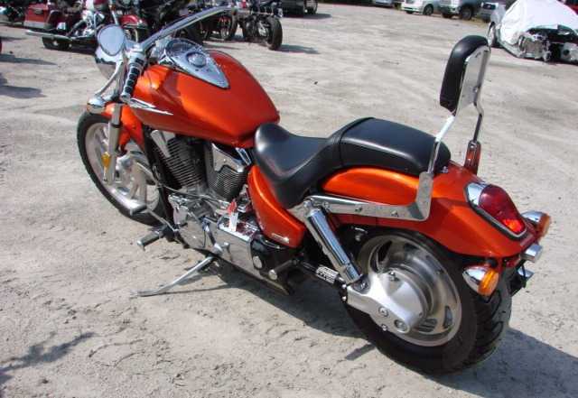 Хонда VTX1300C Хонда VTX1300C