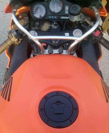 Хонда CBR900RR Хонда CBR900RR