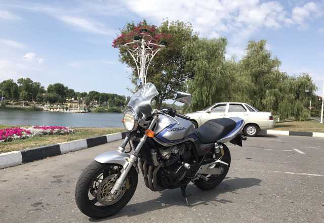 Хонда CB 400 Хонда CB 400
