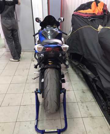 Suzuki gsxr 1000 K9 Suzuki gsxr 1000 K9
