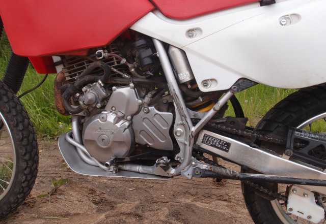 Хонда XR650L 2008г Хонда XR650L 2008г