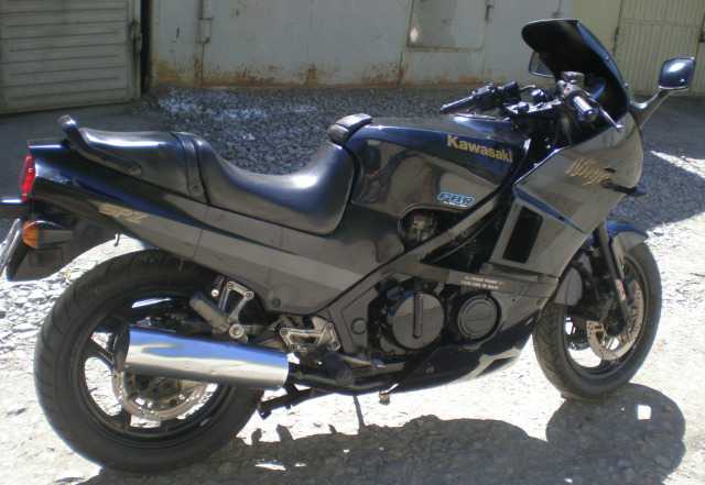 Продам Кавасаки GPZ 400r Продам Кавасаки GPZ 400r