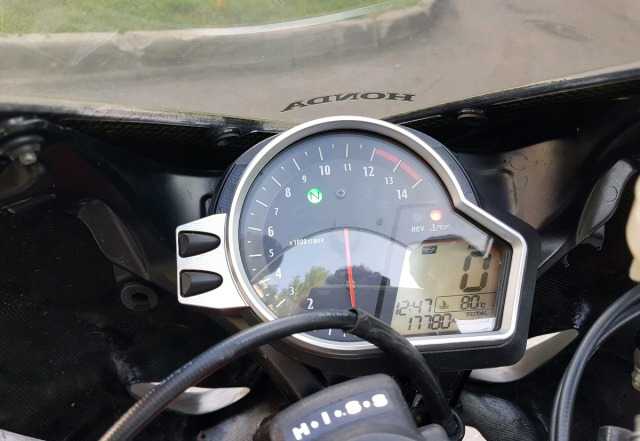 Хонда cbr1000rr 2008 Хонда cbr1000rr 2008