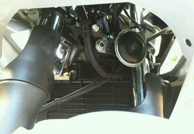 Мотоцикл Ямаха XJ6-SA (XJ6SA ) Диверсия ABS Мотоцикл Ямаха XJ6-SA (XJ6SA ) Диверсия ABS