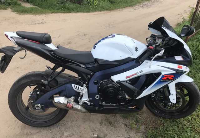 Suzuki gsx-r750 L0 Suzuki gsx-r750 L0