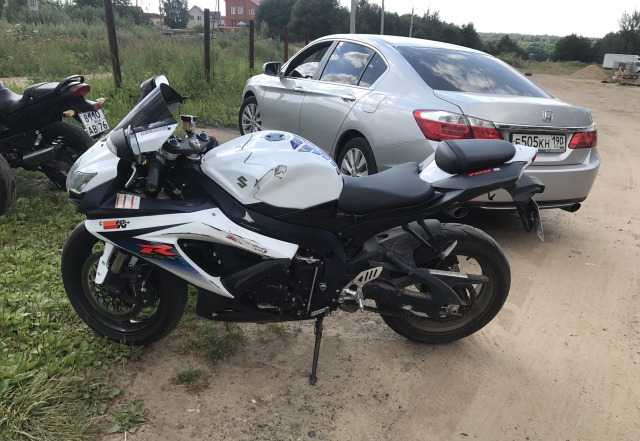 Suzuki gsx-r750 L0 Suzuki gsx-r750 L0