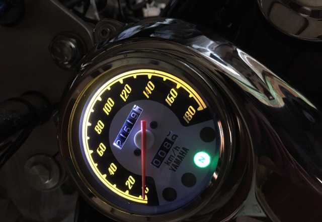 Ямаха драг Стар xvs400 Ямаха драг Стар xvs400