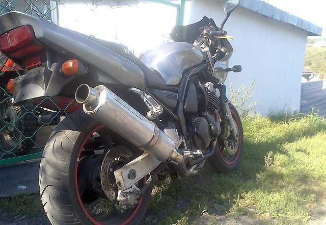 Продам мотоцикл Ямаха FZ400 1995 г.в Продам мотоцикл Ямаха FZ400 1995 г.в