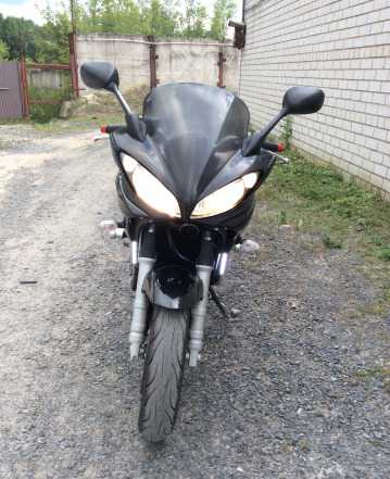 Ямаха FZ6 Ямаха FZ6