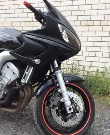 Ямаха FZ6 Ямаха FZ6