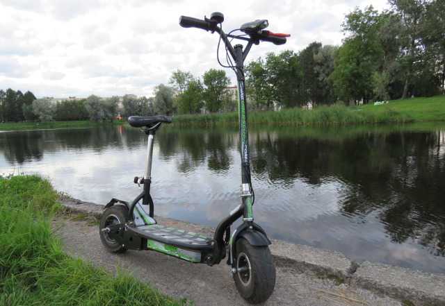 Электросамокат Evo Uber Scoot Lithium 500W Электросамокат Evo Uber Scoot Lithium 500W