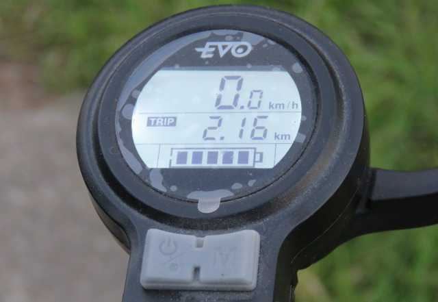 Электросамокат Evo Uber Scoot Lithium 500W Электросамокат Evo Uber Scoot Lithium 500W