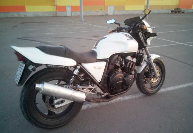 Хонда CB400SF Версион Р Хонда CB400SF Версион Р